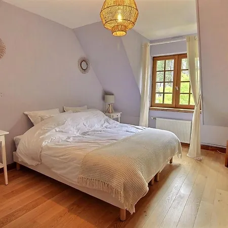 Annonce Professionnelle. Jolie Maison De 4 Avec Jardin A Proximite De La Plage, Pour 8 Personnes. Wifi *